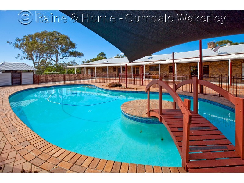 380 Grassdale Road, Gumdale QLD 4154