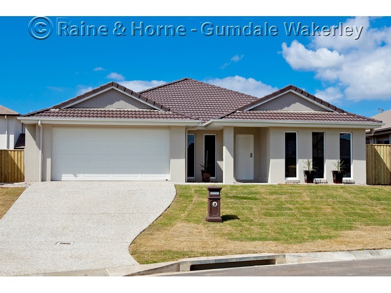 4 Lennox Close, Manly West QLD 4179