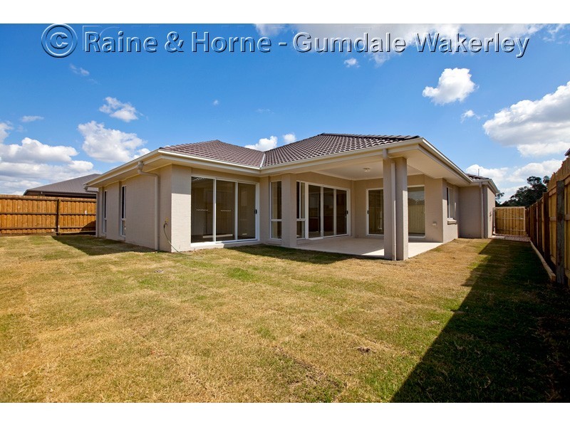 4 Lennox Close, Manly West QLD 4179