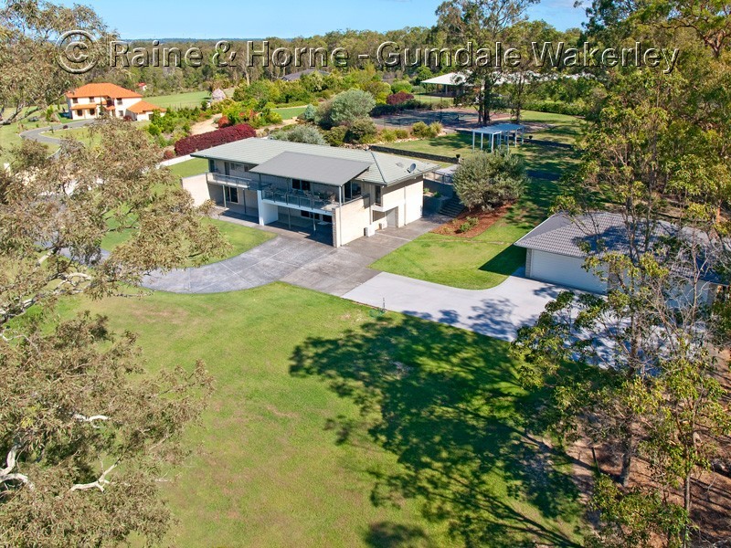 15 Lauren Place, Chandler QLD 4155