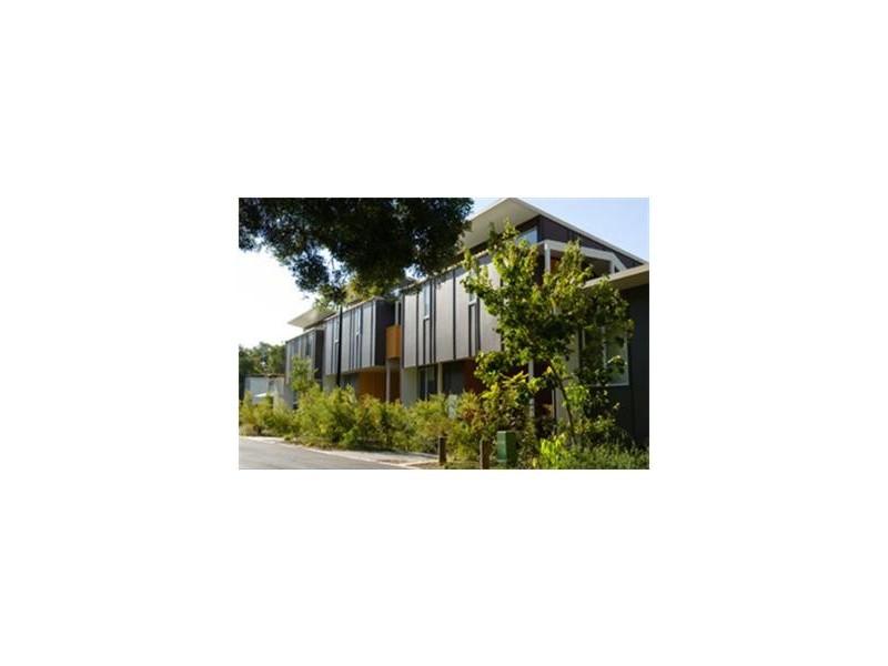 79/49  DOMAIN RESORT DICKSON WAY, Point Lookout QLD 4183