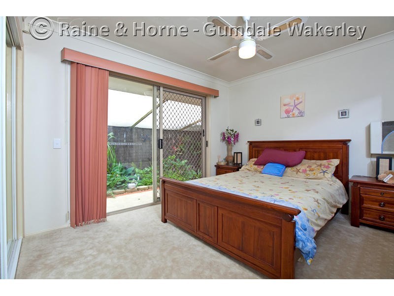 31 Isaacs Way, Wakerley QLD 4154