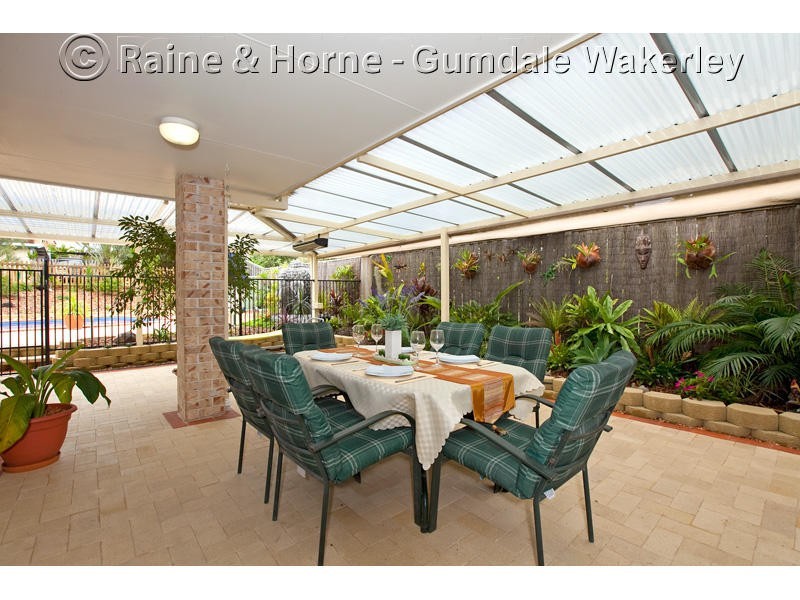 31 Isaacs Way, Wakerley QLD 4154