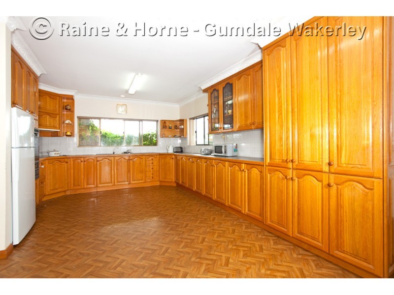 668 Tilley Road, Chandler QLD 4155