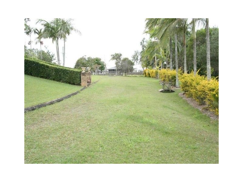 97 UNWIN ROAD, Redland Bay QLD 4165