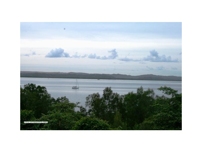 5  Wilohurst Dve, Redland Bay QLD 4165