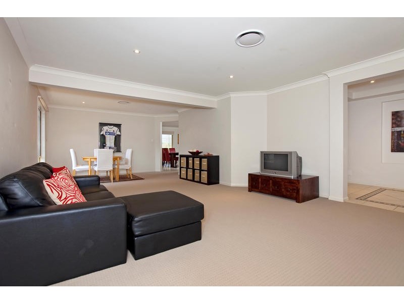 23 Broadleaf Crescent, Gumdale QLD 4154