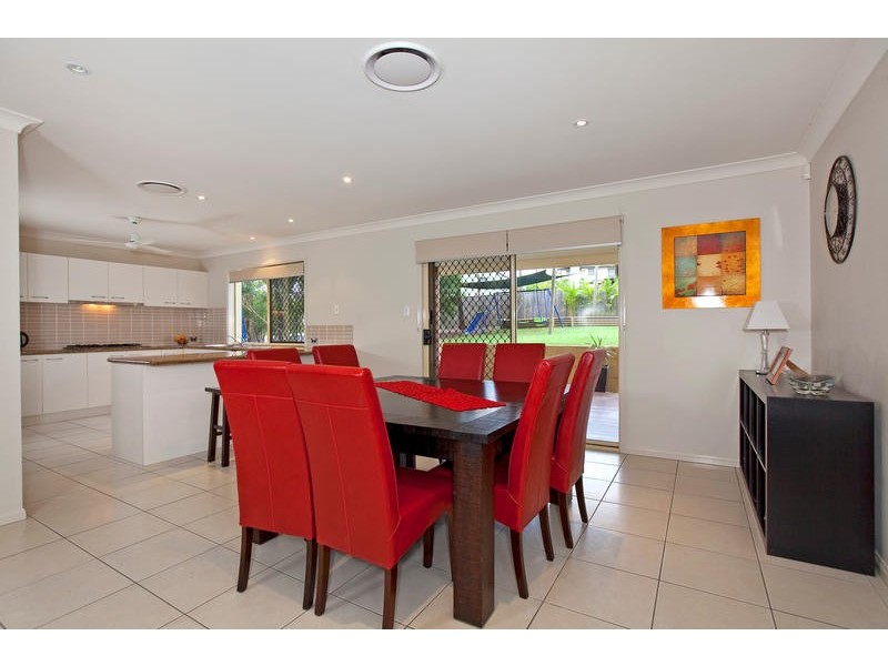 23 Broadleaf Crescent, Gumdale QLD 4154