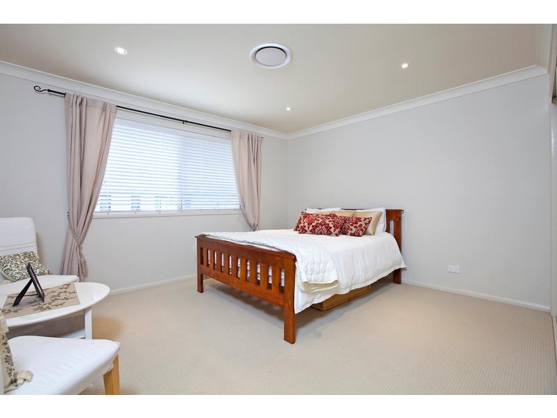 23 Broadleaf Crescent, Gumdale QLD 4154