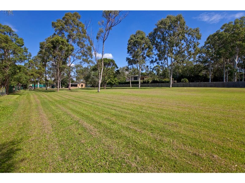 882 BOSTON ROAD, Chandler QLD 4155