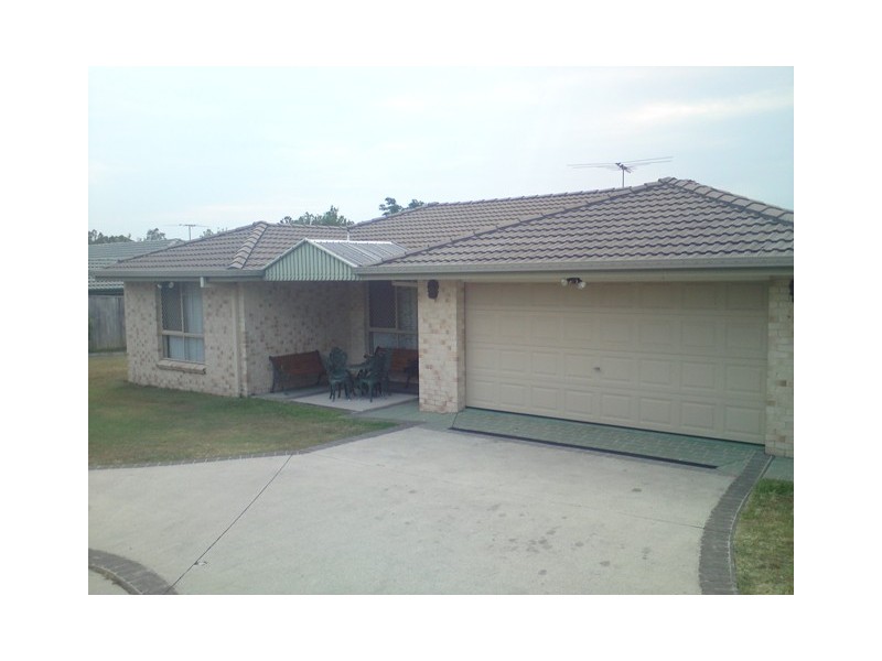 8 Colvin Court, Wakerley QLD 4154