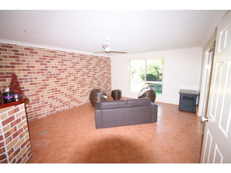 2 Morgan Close, Manly West QLD 4179