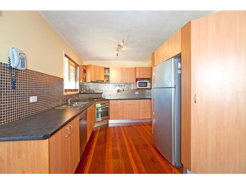 3 Barramay Street, Manly West QLD 4179