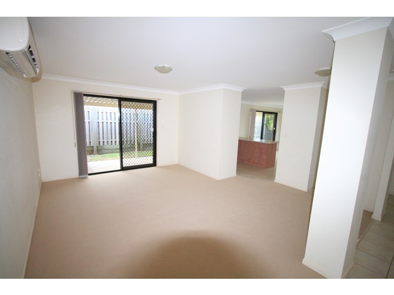 60 Ross Place, Wakerley QLD 4154