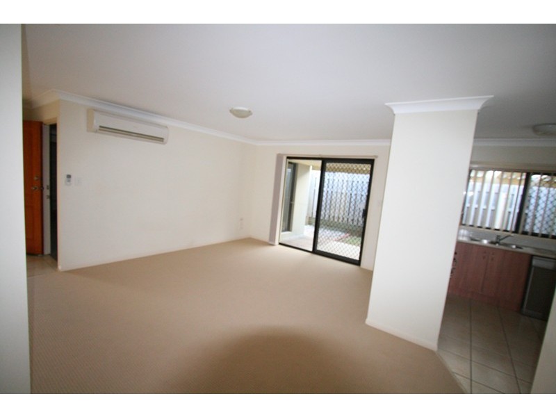 60 Ross Place, Wakerley QLD 4154