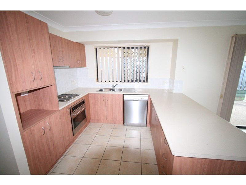 60 Ross Place, Wakerley QLD 4154