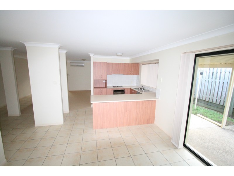 60 Ross Place, Wakerley QLD 4154