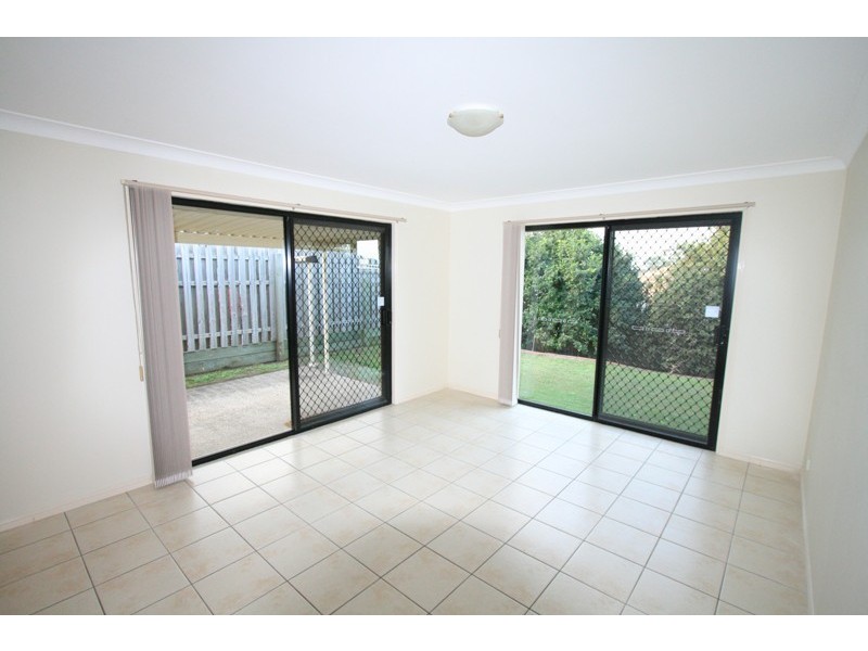 60 Ross Place, Wakerley QLD 4154
