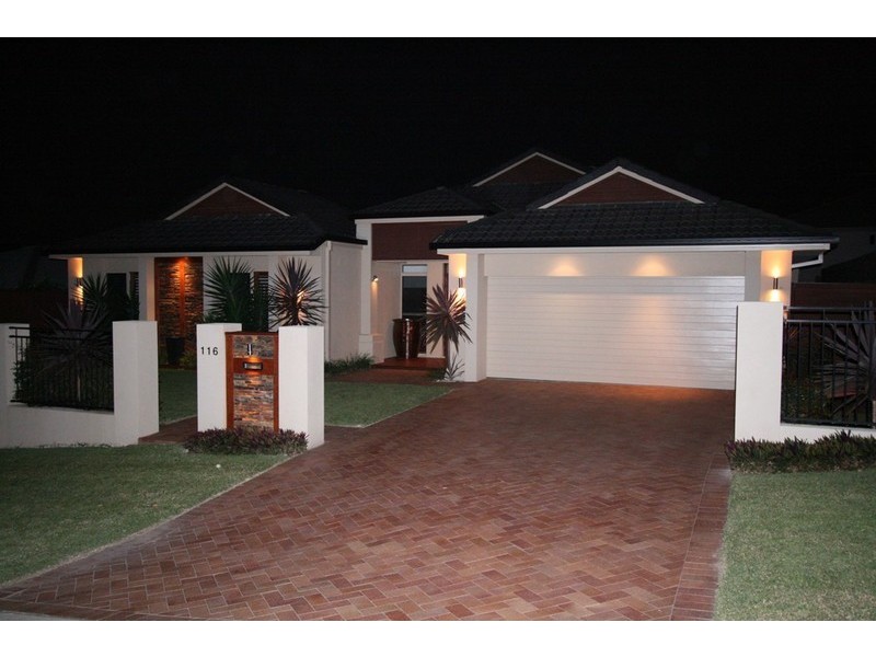 116 Brokenwood Circuit, Gumdale QLD 4154