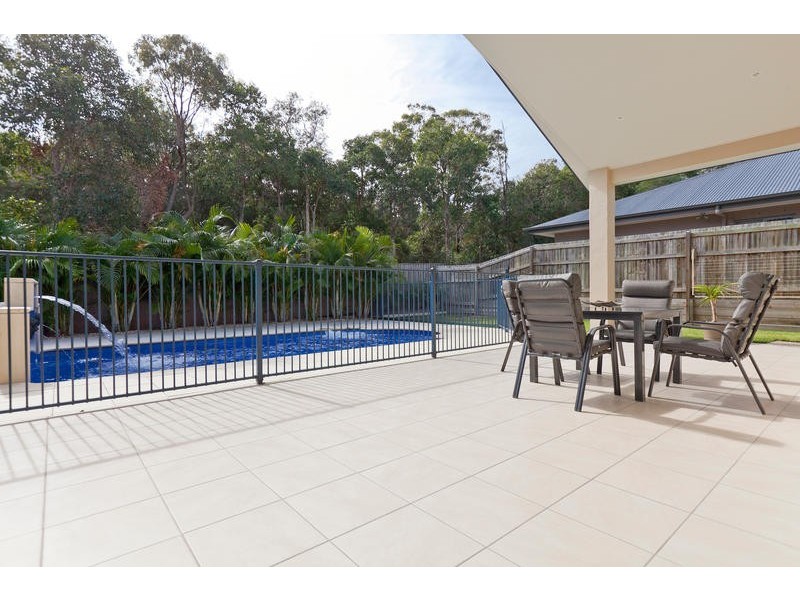 16 Baychester Place, Wakerley QLD 4154