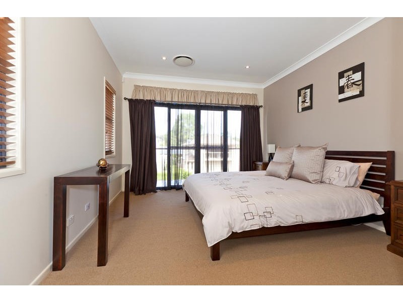 16 Baychester Place, Wakerley QLD 4154