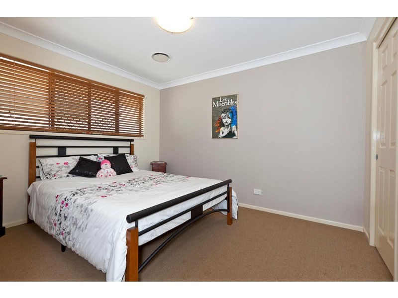 16 Baychester Place, Wakerley QLD 4154