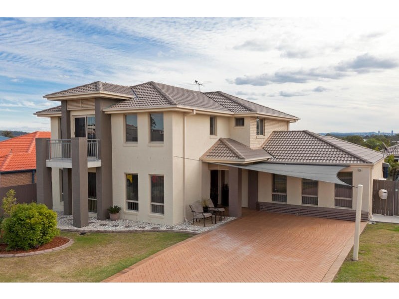 8 Letitia Close, Wakerley QLD 4154