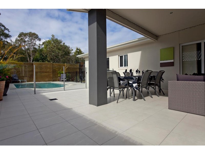 13 Red Gum Crescent, Wakerley QLD 4154