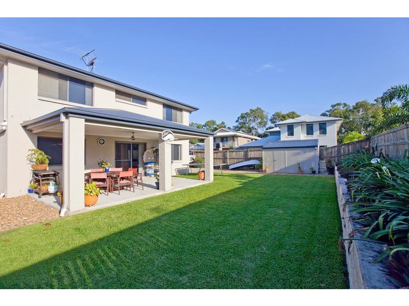 13 Brush Box Place, Wakerley QLD 4154
