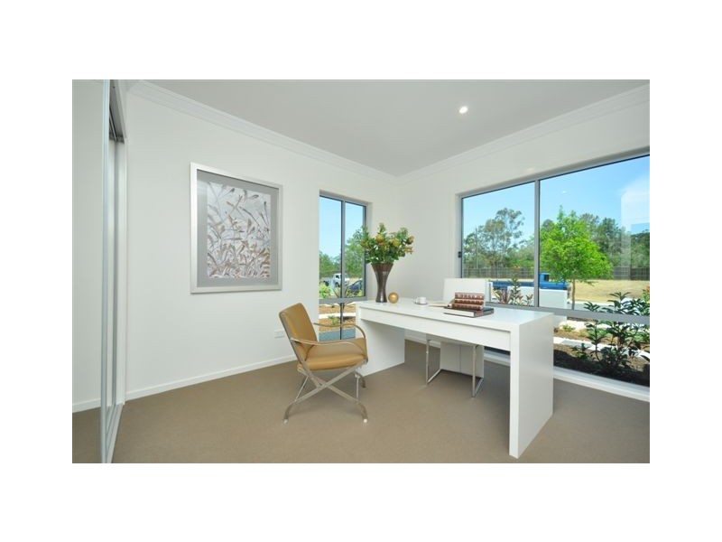 14 Feathertail Place, Gumdale QLD 4154