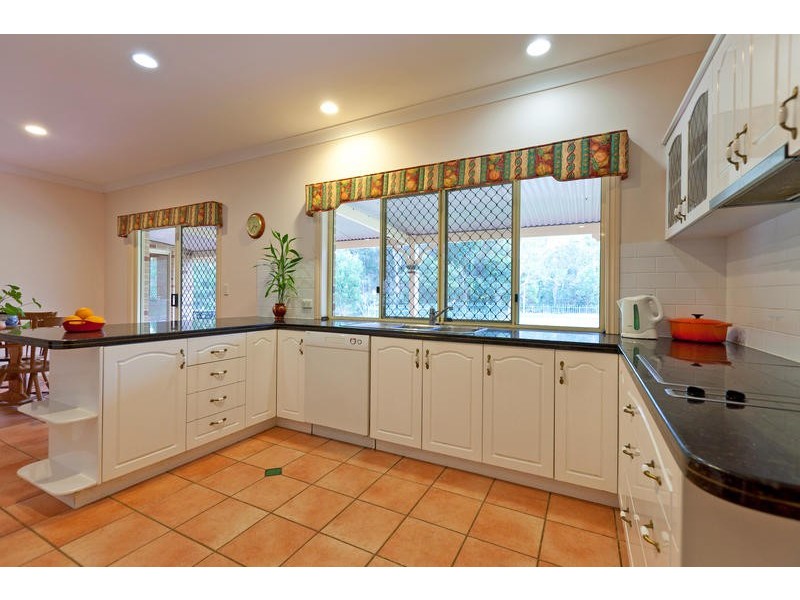 756 Grassdale Road, Gumdale QLD 4154