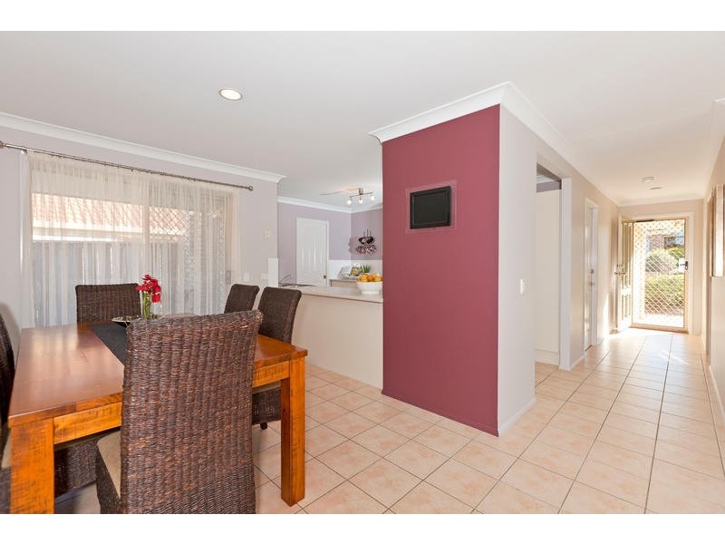 54 Matthews Way, Wakerley QLD 4154