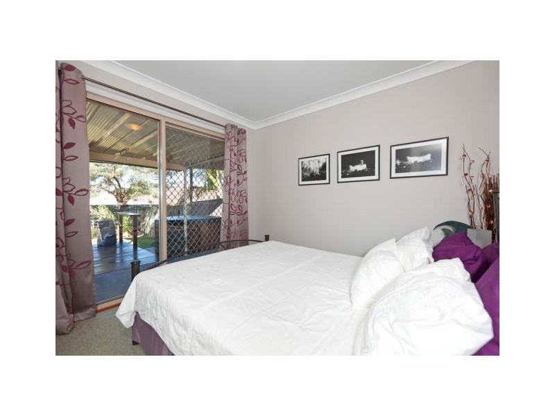 54 Matthews Way, Wakerley QLD 4154