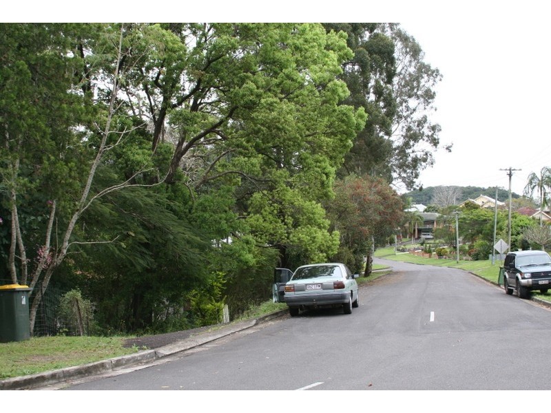 89 Coronation Avenue, Nambour QLD 4560