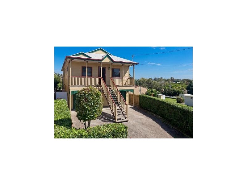 9 Grainger Street, Wynnum QLD 4178