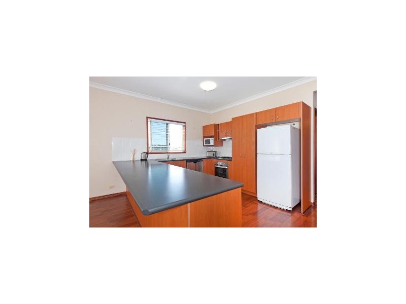 9 Grainger Street, Wynnum QLD 4178