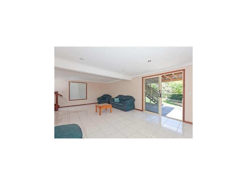 9 Grainger Street, Wynnum QLD 4178