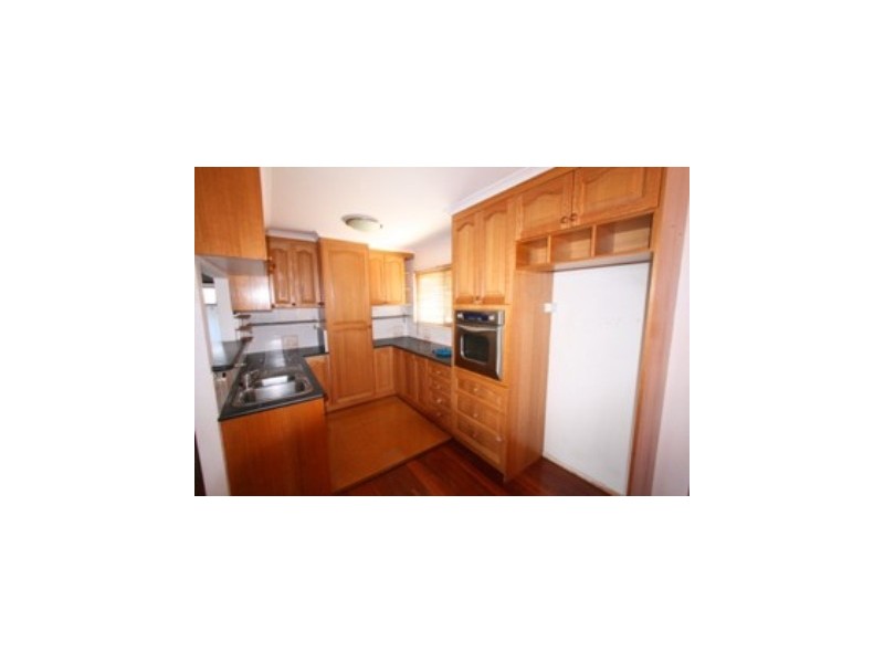 34 Birkdale Road, Birkdale QLD 4159