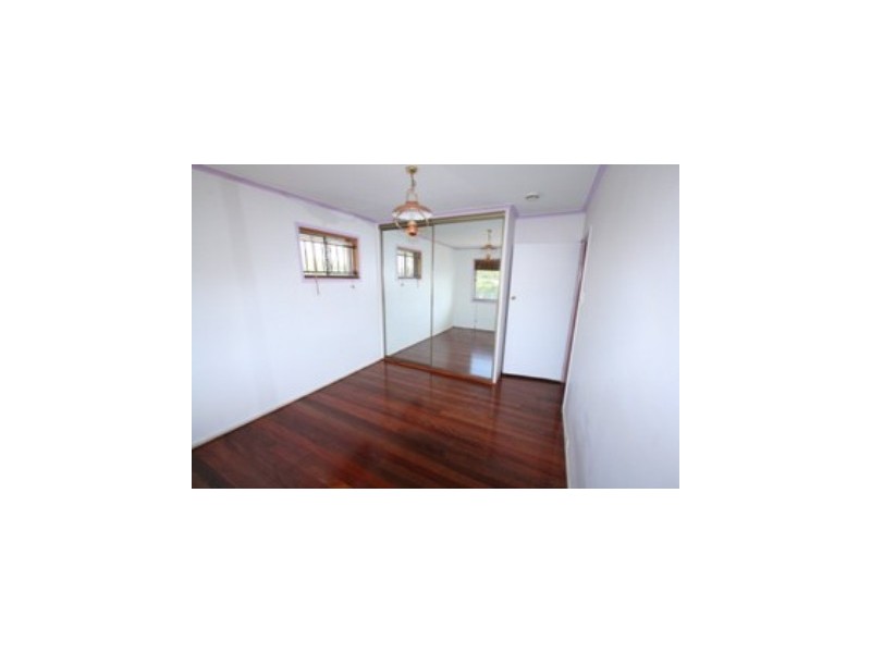 34 Birkdale Road, Birkdale QLD 4159
