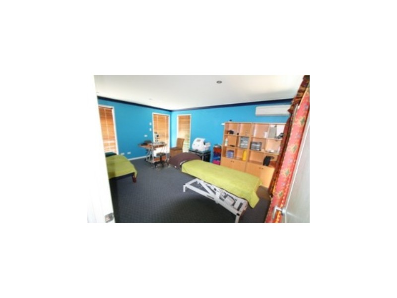 34 Birkdale Road, Birkdale QLD 4159
