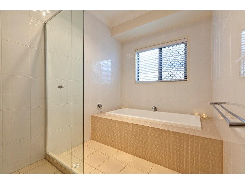 116 Brokenwood Circuit, Tingalpa QLD 4173