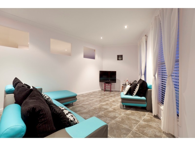 66 Brokenwood Circuit, Tingalpa QLD 4173