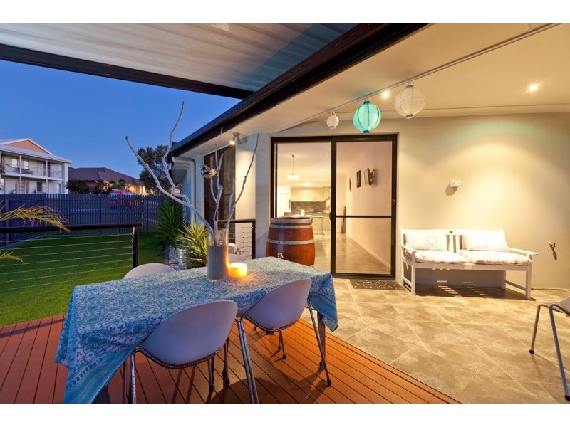 66 Brokenwood Circuit, Wakerley QLD 4154