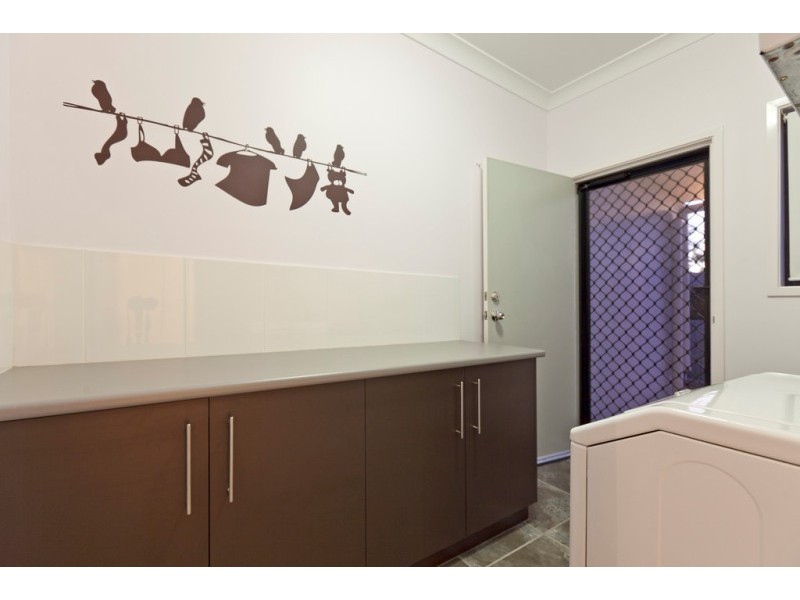 66 Brokenwood Circuit, Wakerley QLD 4154