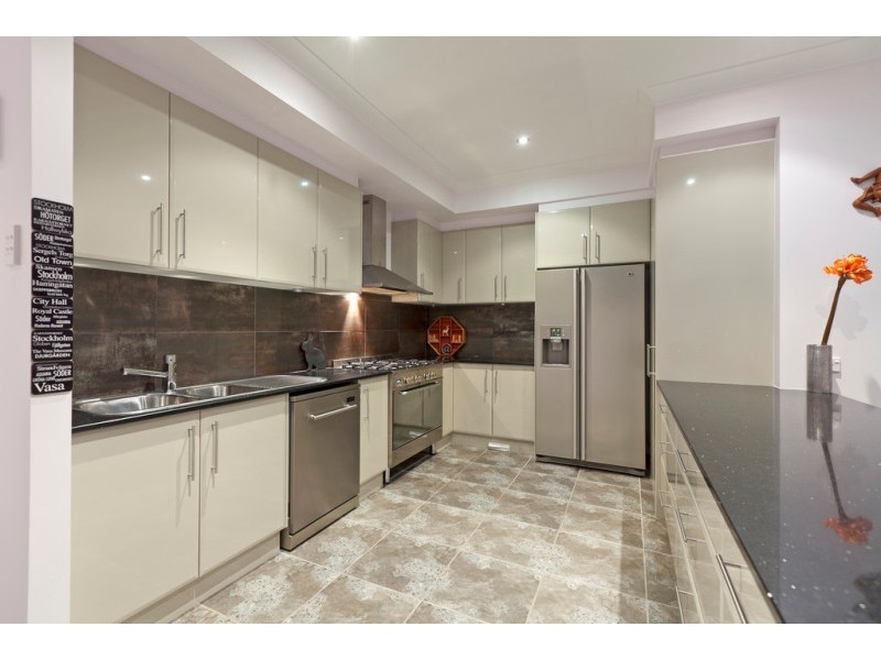 66 Brokenwood Circuit, Wakerley QLD 4154