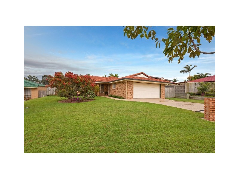 8 Honiara Street, Wakerley QLD 4154