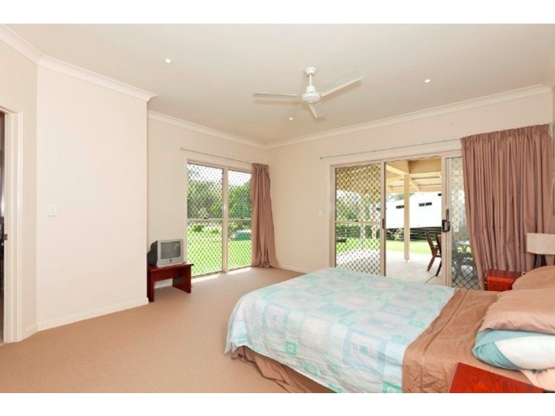 415 Tilley Road, Gumdale QLD 4154