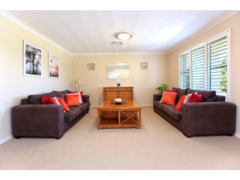 16 Gumdale Street, Wakerley QLD 4154