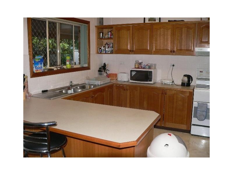 36 Daniel Street, Lota QLD 4179