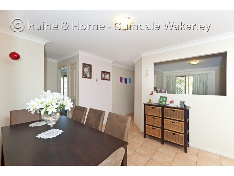 31 Ransom Place, Wakerley QLD 4154